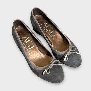 AGL Kristin Low Block Heel Pumps Coal Gray Suede with Bow 35.5 Classic EUC